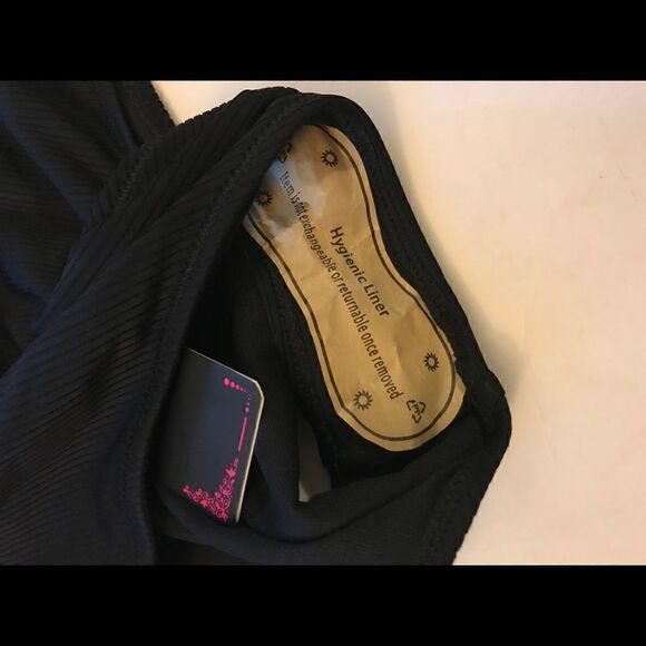 Shekini Scalloped Halter Swimsuit   - Picture 8 of 8